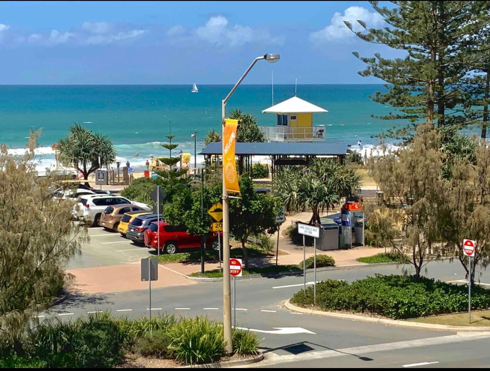 Ocean View - Alexandra Headlands Beachfront Unit Экстерьер фото
